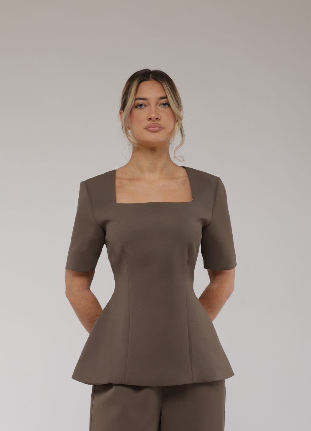 Structured Chocolate Top